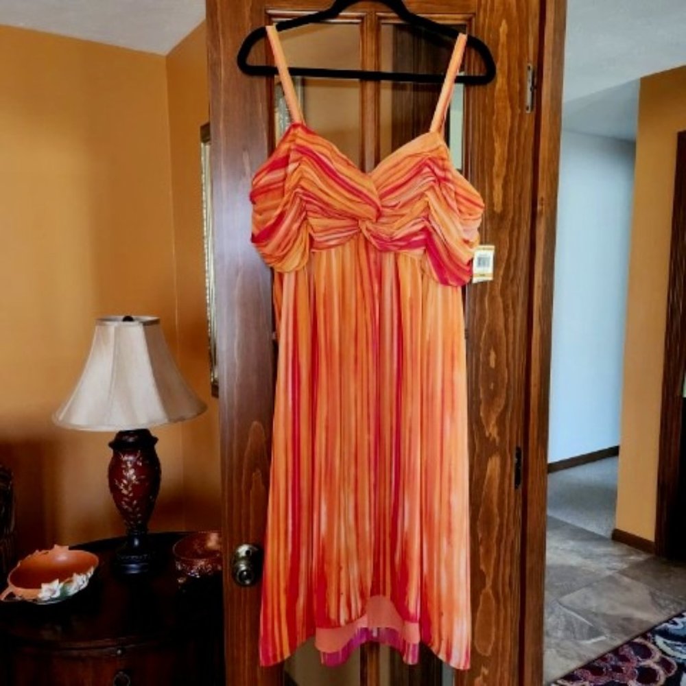INC Dress "Sunkissed" - Women's Size 16W NWT